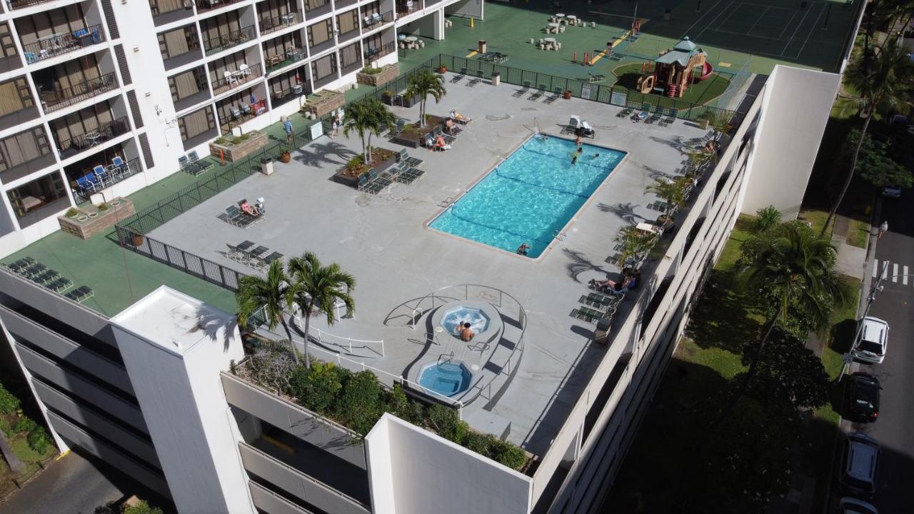 Aloha Vibes With Ocean Views, Near Beach & Parking! Honolulu Exterior photo